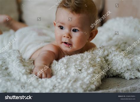Adorable Naked Month Old Baby Stock Photo Shutterstock