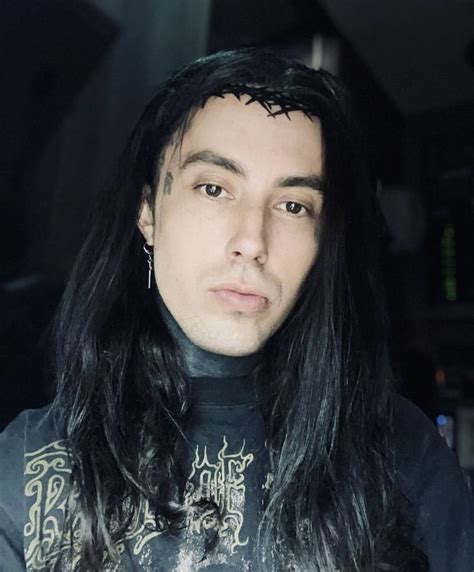 Ronnie Radke In 2023 Ronnie Radke Most Handsome Men Falling In Reverse