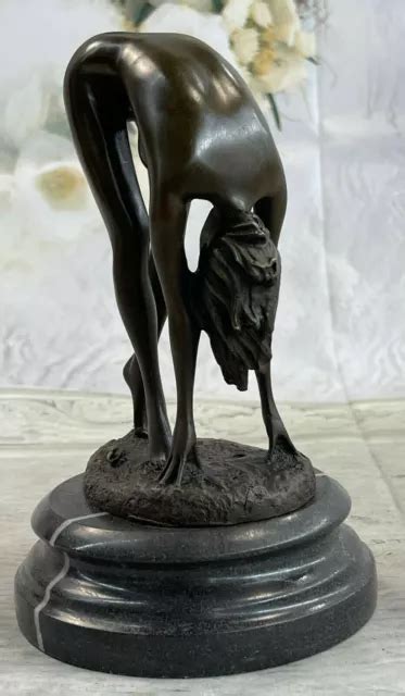 Bronzo Naked Girl Statua Piegatura Nude Woman Sculture Da Uomo Dorm