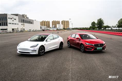 新出行试车 吴颖体验名爵 6 新能源与特斯拉 Model 3视频文章新出行