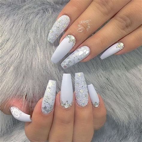 25 Elegant Long White Coffin Nail Ideas Fashionre