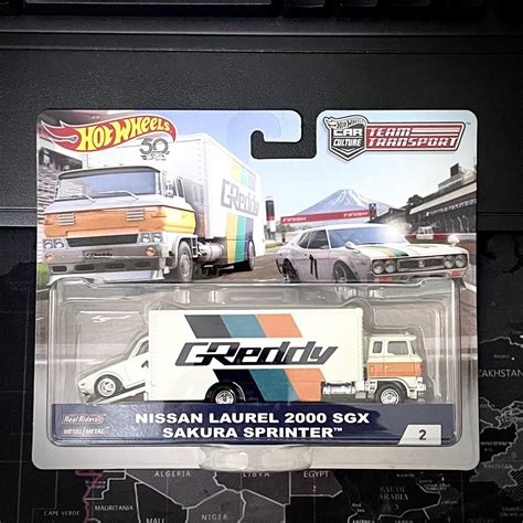 Hot Wheels Premium Car Culturr Team Transport Nissan Laurel 2000 SGX Sakura Sprinter Greddy