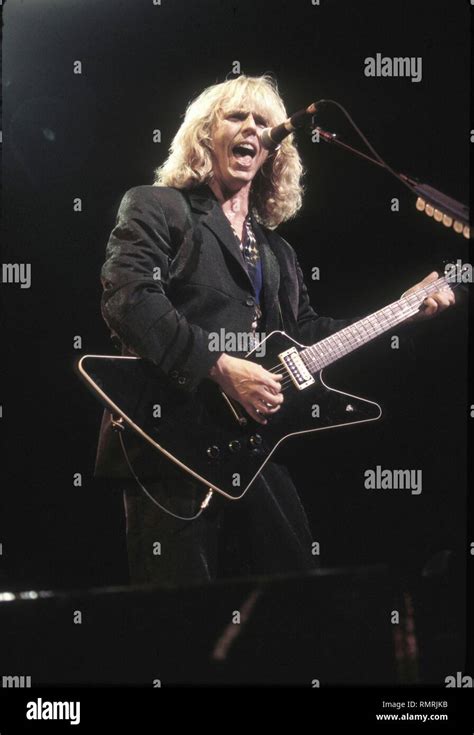 Tommy shaw hi-res stock photography and images - Alamy