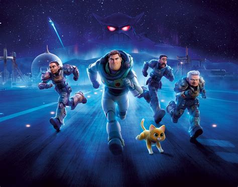 Lightyear Filme Infantil Conta Com Beijo Lésbico E é Banido Em Vários