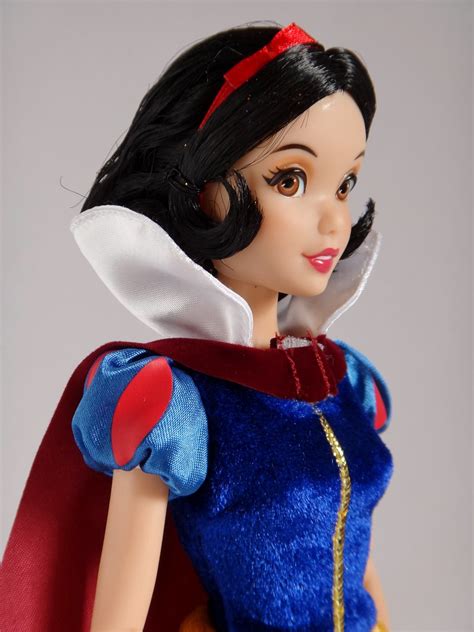 2014 Snow White Classic 12 Doll Us Disney Store Purcha Flickr