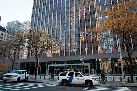 Fotos Und Bilder Von Sources Point To Fbi Field Office In New York City