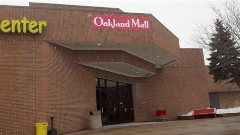 Detroit Mall Zone: Oakland Mall 2/11/15