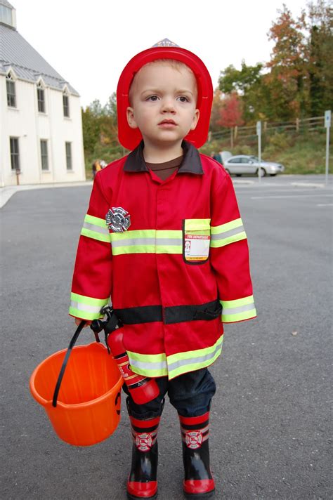 Firefighter Costumes (for Men, Women, Kids) | PartiesCostume.com