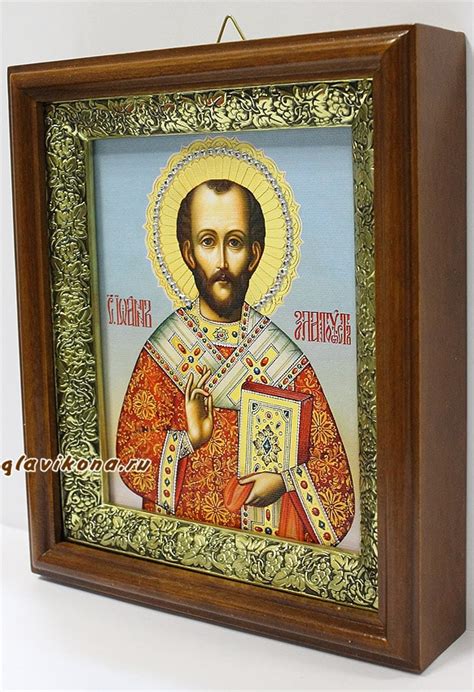Иоанн Златоуст, икона в деревянном киоте, под стеклом
