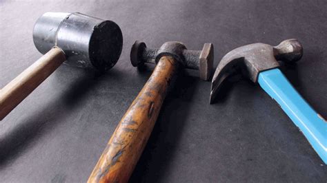 3 Ways To Use A Hammer Safely Wikihow