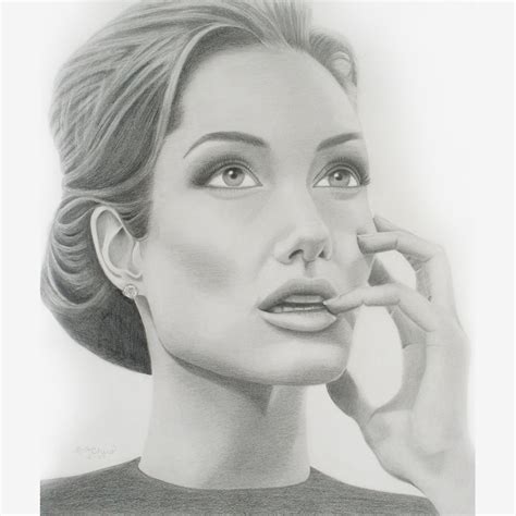 Angelina Jolie Pencil Portrait – Pencil Portraits by Brenda