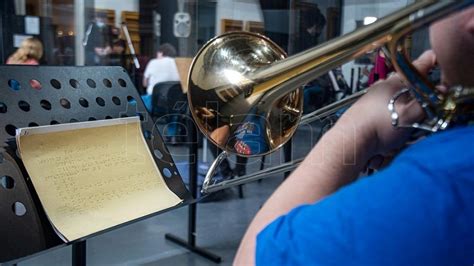 La Banda Sinfónica de Ciegos abre su 2022 junto a un coro francés