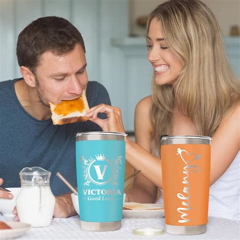 Vasos personalizados con nombres, vasos aislados de acero inoxidable personalizados con tapa