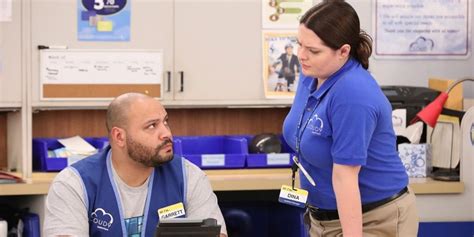 Superstore 5 Reasons Garrett And Dina Were Perfect As A Couple And 4 They