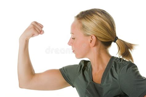 Blonde Frau Mit Den Muskeln Stockbild Bild Von Studio Blond 6732855