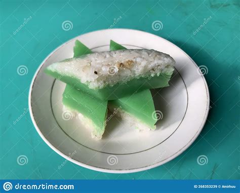 Srikaya Cake on Plate. Indonesian Food Stock Image - Image of food ...