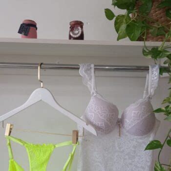 Entenda Melhor O Significado Das Cores De Lingerie Para A Virada Do Ano Tv Jaguari