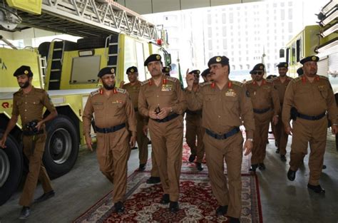 بالصور الفريق العمرو يتفقدُ استعدادات الدفاع الم