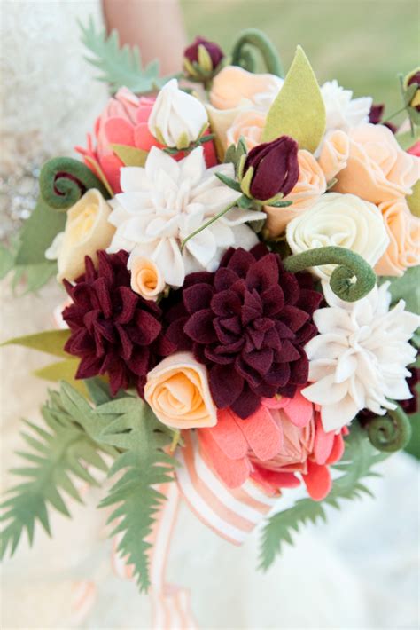 How To Make The Most Gorgeous Felt Wedding Bouquet