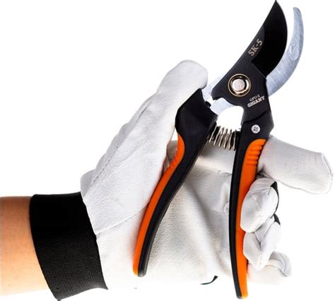 Секаторы садовые - купить по выгодной цене от 70 рублей. Подобрать ...