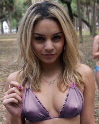 Wank Targets Porn Pictures XXX Photos Sex Images PICTOA