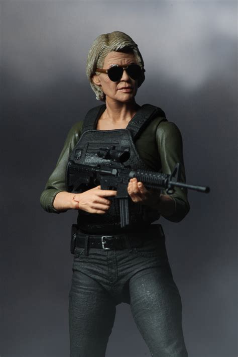 Terminator: Dark Fate – 7” Scale Action Figure – Sarah Connor ...