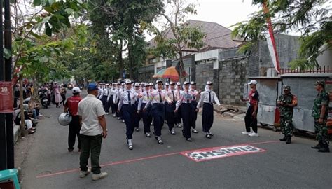 Lomba Gerak Jalan Awali Rangkaian Hut Kemerdekaan Ri Ke Media Brantas