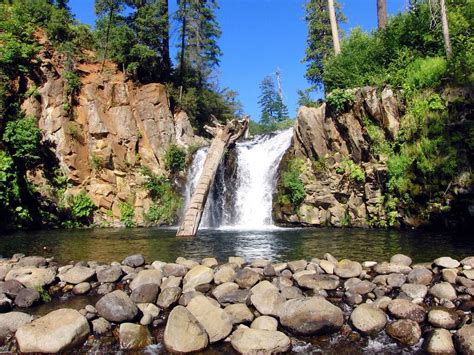 This Is Near Redding California Called Hatchet Falls Beautiful Places