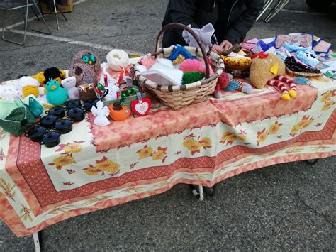 Stand sur les marchés Unité Pastorale entre Lance et Ventoux