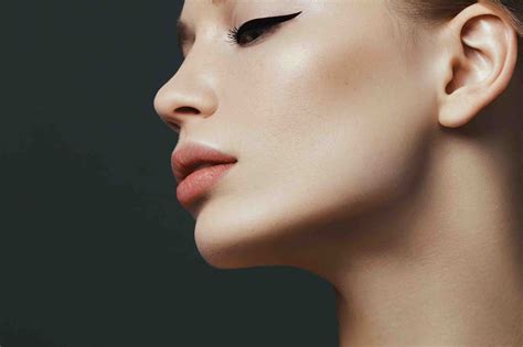 3 Treatments To Define Your Jawline Without Surgery Blog Genesis