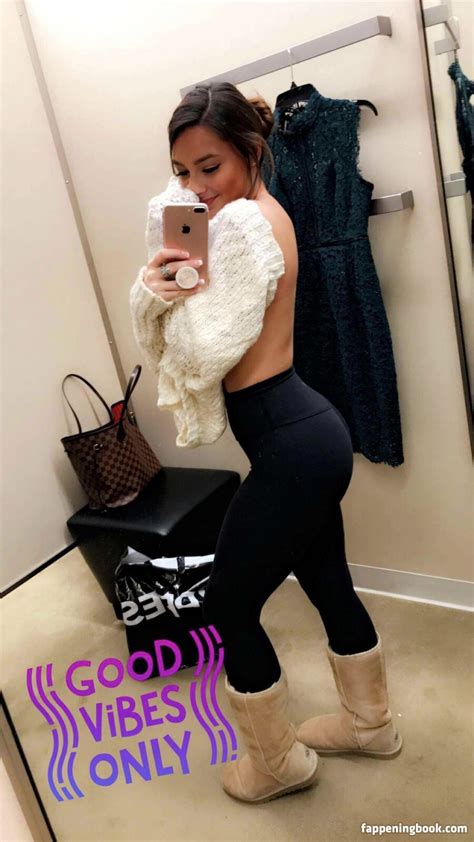 Lizzy Decologero Lizzydecologero Nude OnlyFans Leaks Fappening FappeningBook