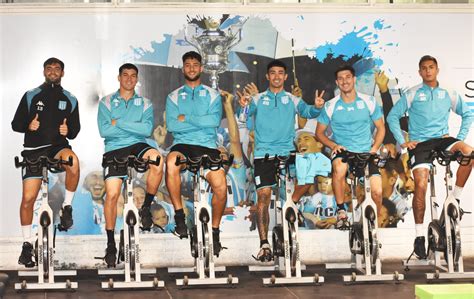 Costas hará algunos cambios en la formación de Racing - Racing de Alma