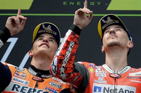 Reaksi Marc Marquez Saat Tahu Jorge Lorenzo Jadi Rekan Setimnya Di