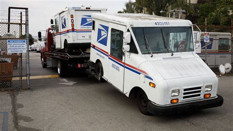 U.S. Postal Service delays next-generation mail truck contract award ...