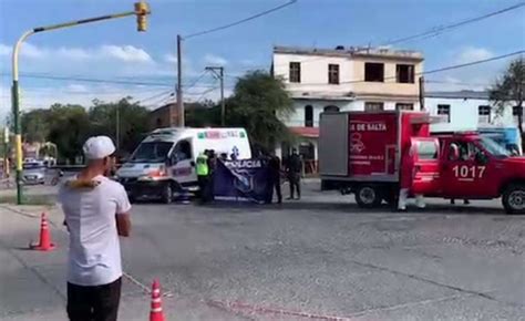 Salta Una Nena Que Viajaba Con Su Papá Se Cayó Del Auto En Movimiento