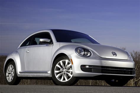 Used 2015 Volkswagen Beetle For Sale Pricing And Features Edmunds