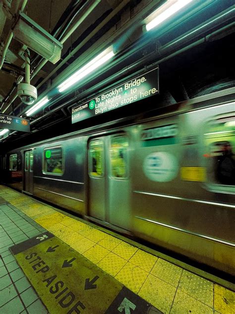 Nyc New York City Subway Train Aesthetic Nighttime Life Grunge Y2k