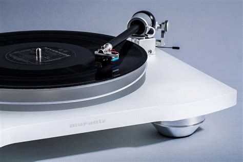 Проигрыватель виниловых пластинок Marantz TT-15S1