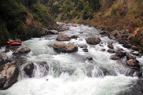 Half Day Grade White Water Rafting On The Rangitikei River