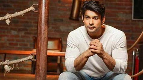 Popular Tv Star Sidharth Shukla Passes Away Oneindia News