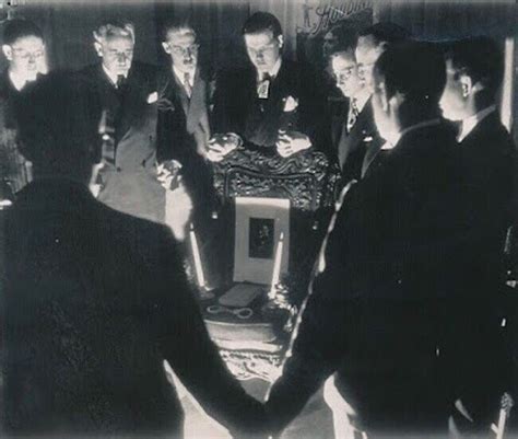 historical harry houdini facts   escape crackedcom