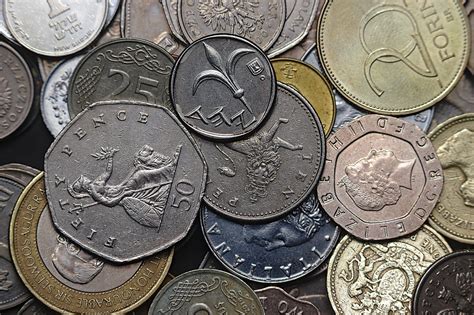 La Numismatique L Art De Collectionner Les Pi Ces De Monnaies Rares