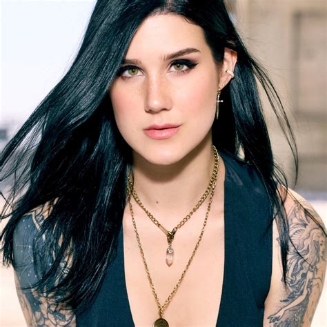 Arryn Zech