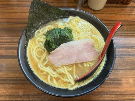 『豚骨醤油ラーメン 大盛 780円＋100円 』豚骨醤油らーめん 誠屋 池尻店のレビュー ラーメンデータベース