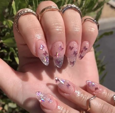 Pin On Your Pinterest Likes Almond Acrylic Nails Designs Almond