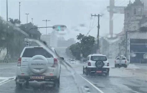 Dia das Mães deve ser de chuva em Salvador Aratu On Notícias da