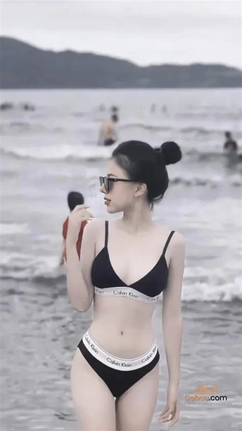 Bộ sưu tập ảnh Hot Girl đeo kính đáng yêu dễ thương nhưng cực Dâm Ce Bu Cu