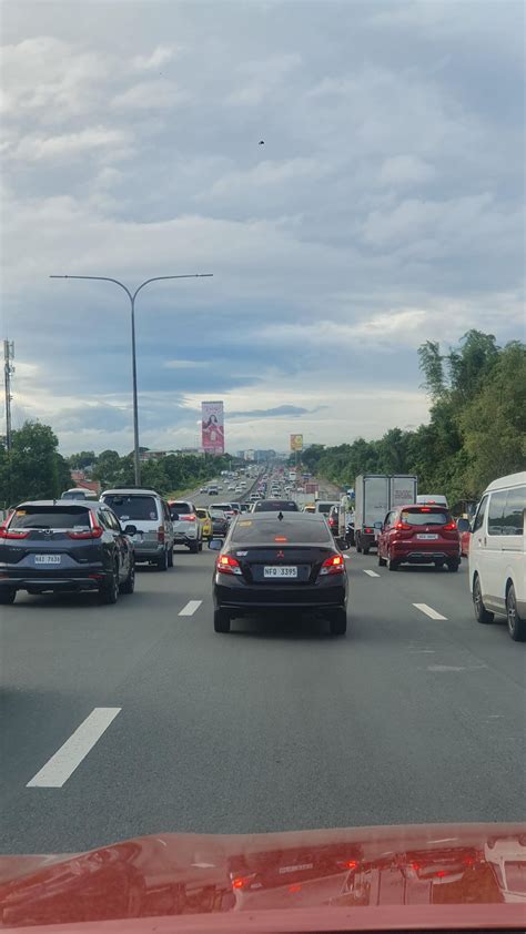 Normal Day Southbound From Metro Manila Philippines R Urbanhell