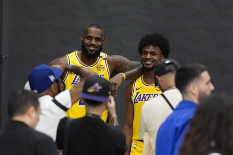 Bronny James Begins His Lakers Career With A Preseason Debut Lebron