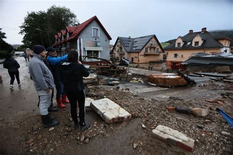 Stronie L Skie Cierpi Po Przej Ciu Fali Powodziowej Gazeta Pomorska